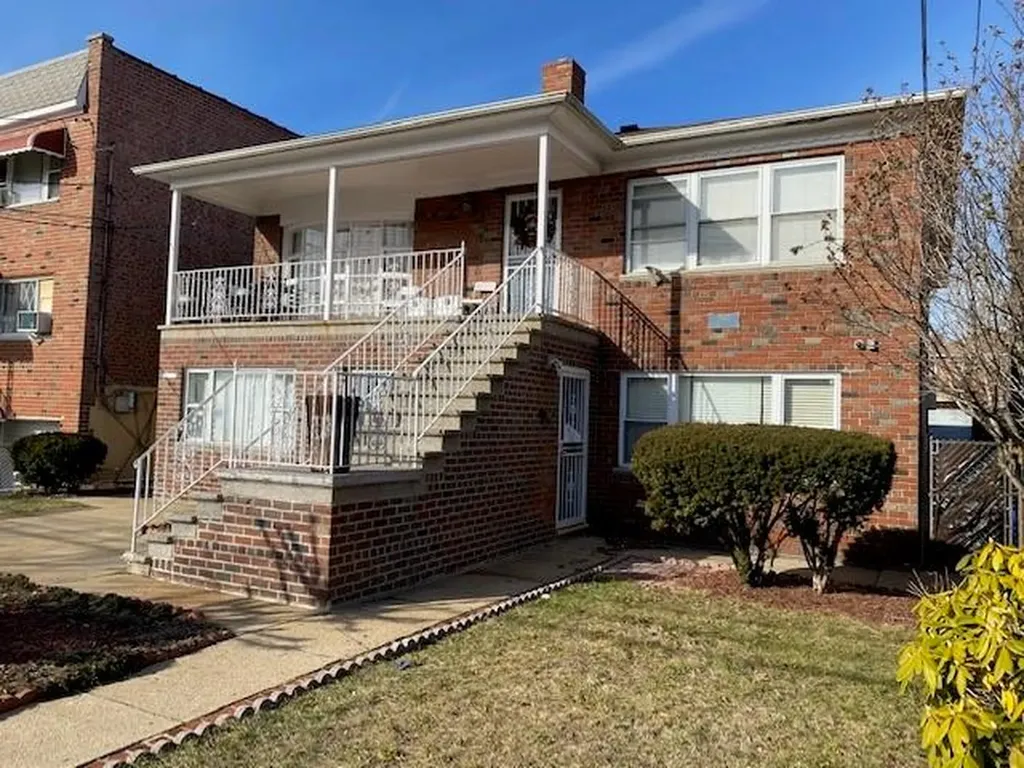 2045 Lafayette Avenue Bronx NY 10473