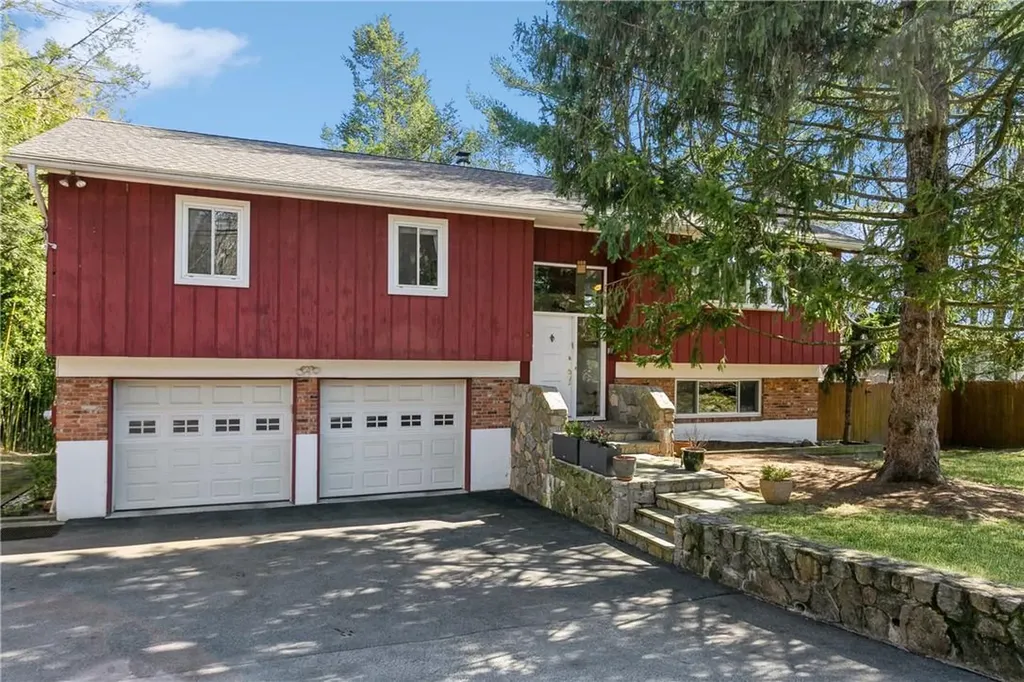 15 Stormytown Road Ossining NY 10562