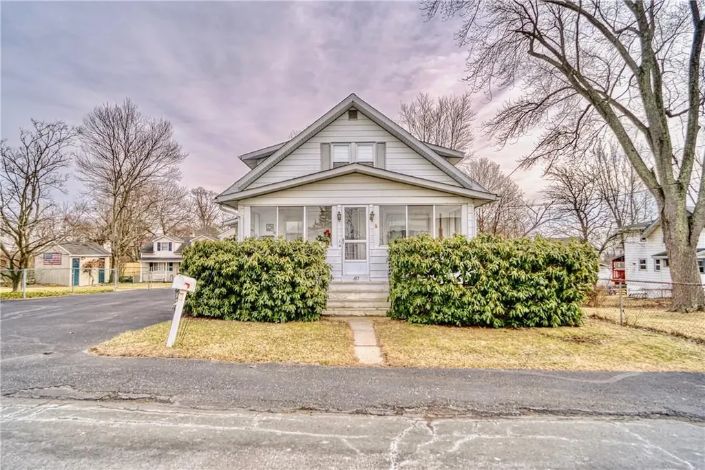 187 Commonwealth Avenue Middletown NY 10940