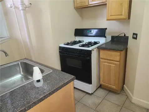 208 Centre Avenue New Rochelle NY 10805