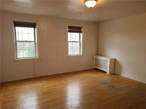 208 Centre Avenue New Rochelle NY 10805