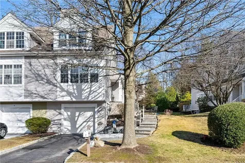 6 Scenic Lane Yonkers NY 10710