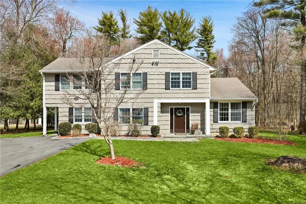 6 Chestnut Drive North Salem NY 10560