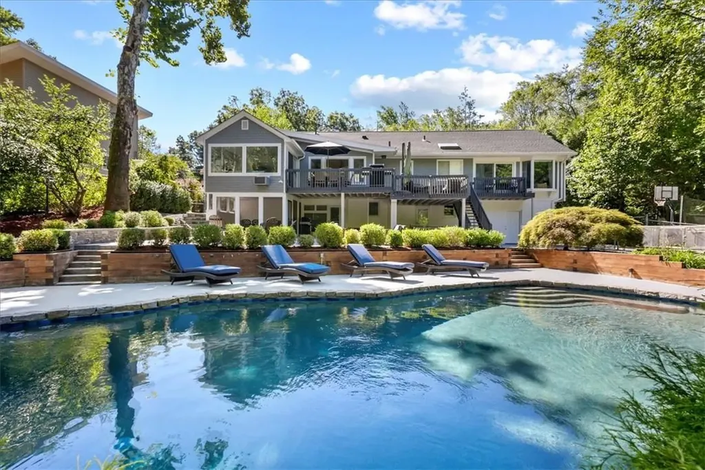 180 Hillair Circle White Plains NY 10605