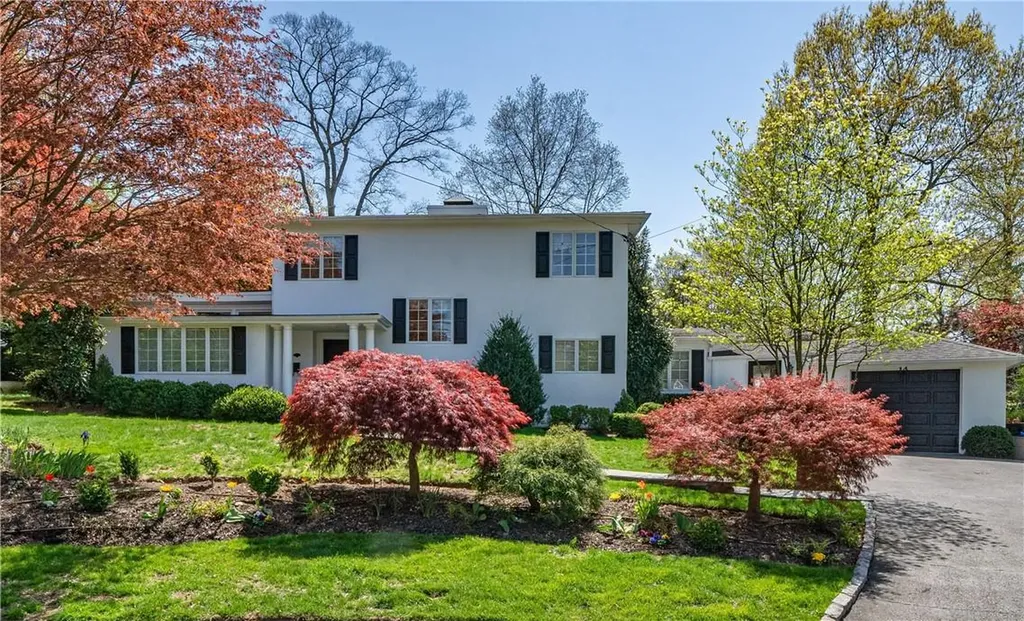 14 Winding Lane Scarsdale NY 10583