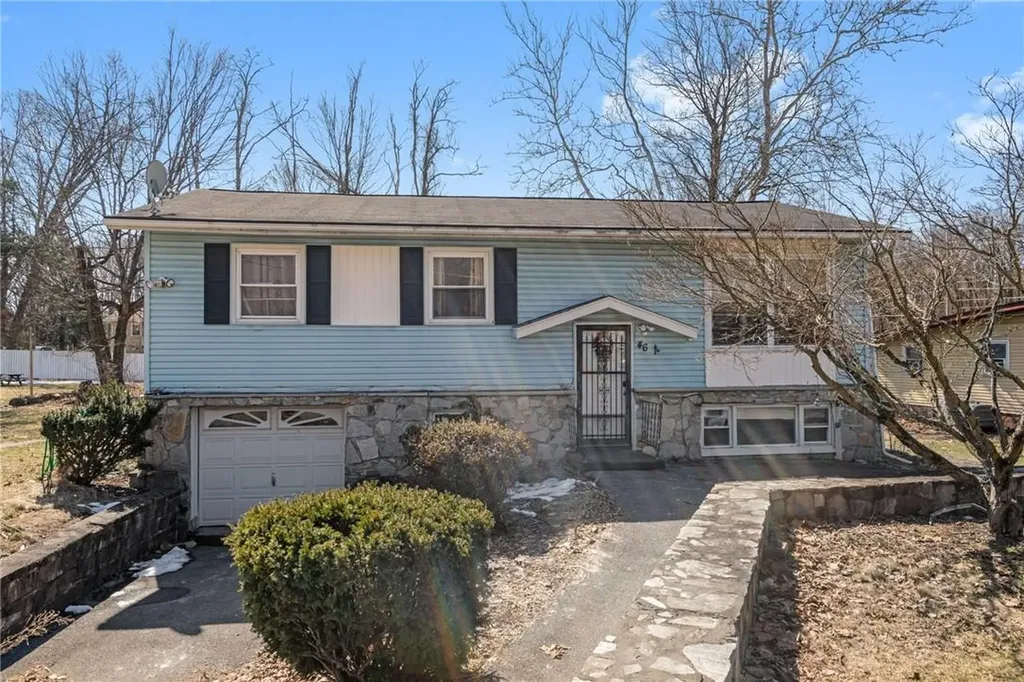 46 Bahret Avenue Poughkeepsie NY 12601