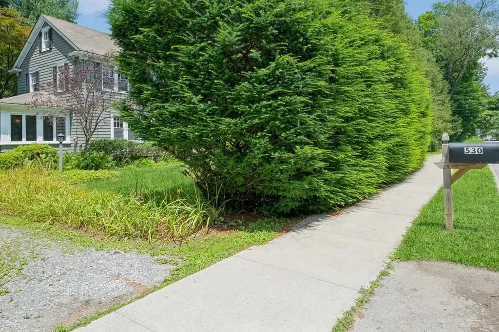530 Old Post Road Bedford NY 10506