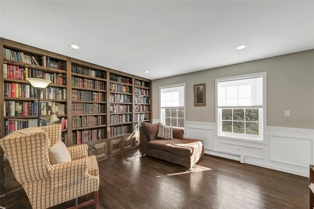 80 Tamarack Hill Drive Poughkeepsie NY 12603