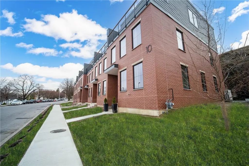 10 Beekman Street Beacon NY 12508