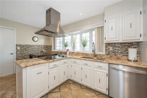 11 Meadowlark Road Rye Brook NY 10573