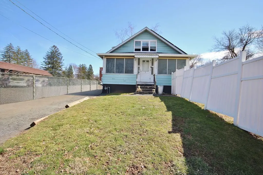9 Kings Highway Congers NY 10920