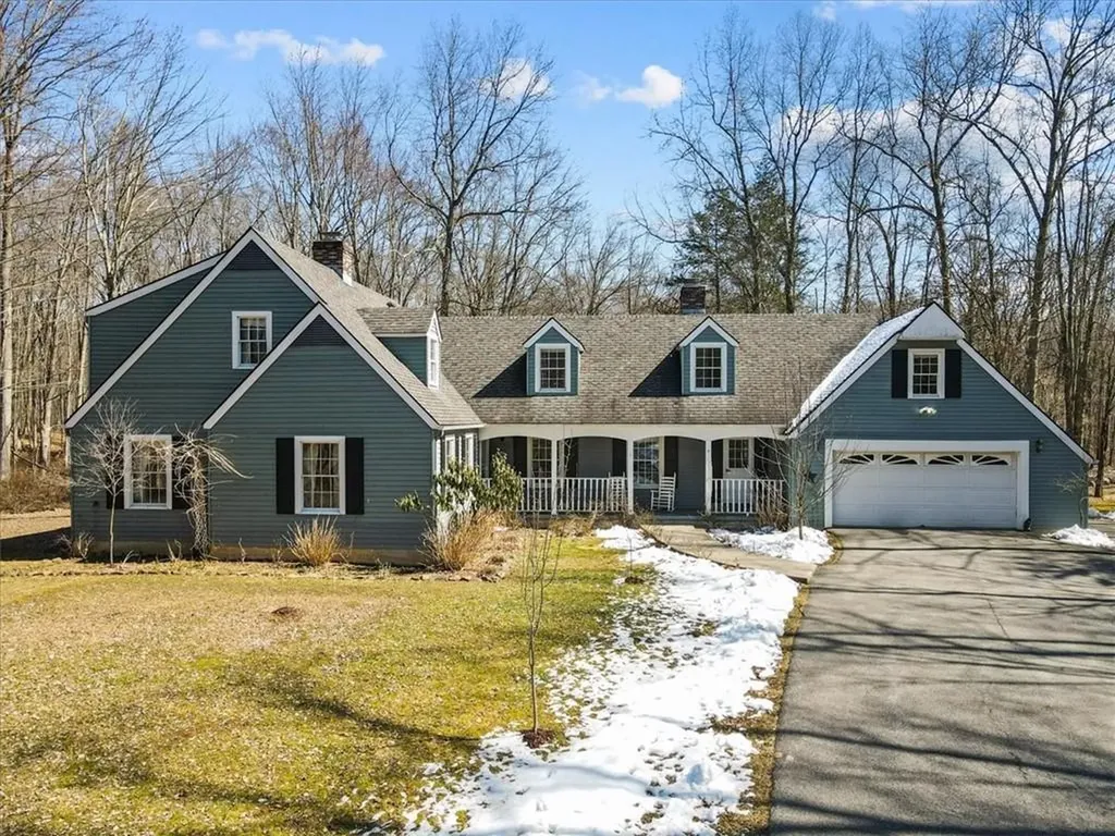 100 Susan Lane Circleville NY 10919