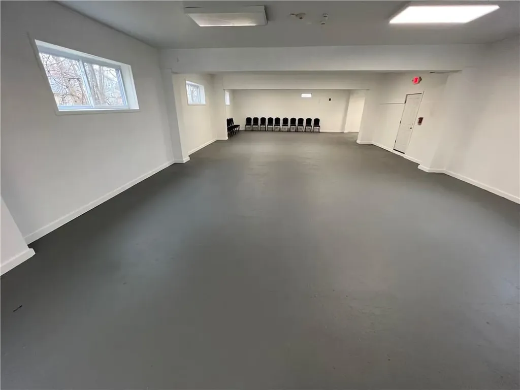 784 Broadway Newburgh NY 12550