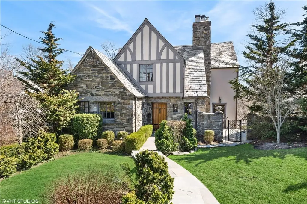 60 Prescott Avenue Bronxville NY 10708