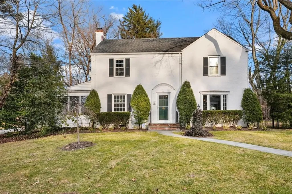 61 Crawford Road Harrison NY 10528