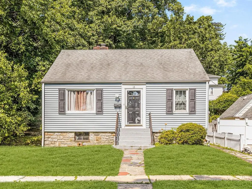 13 Hardy Place Yonkers NY 10703