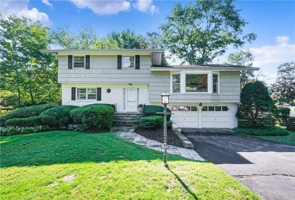 345 Rosedale Avenue White Plains NY 10605