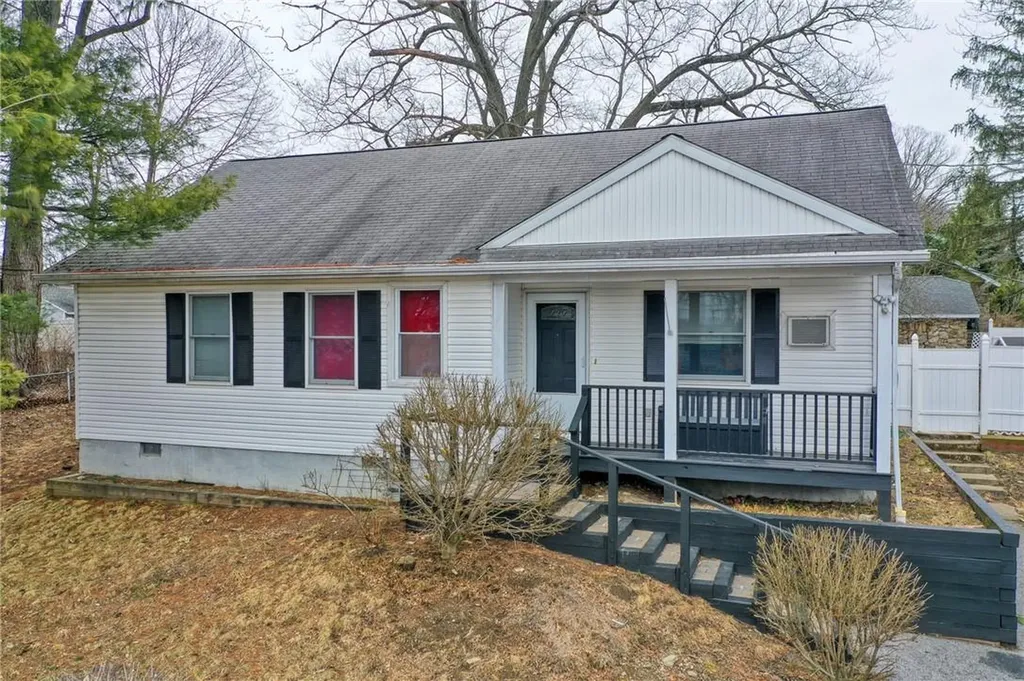 26 W Arnold Road Poughkeepsie NY 12601