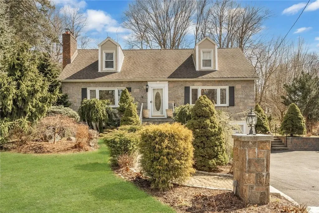 13 Western Drive Ardsley NY 10502