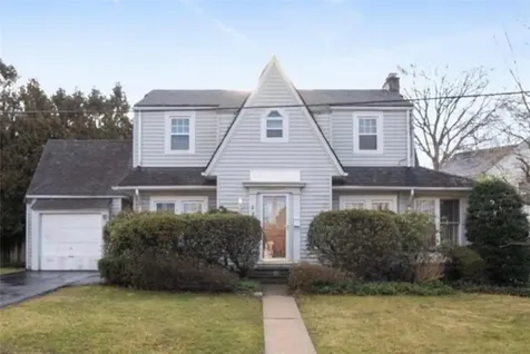 14 Plymouth Avenue Yonkers NY 10710