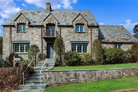 2 Argyle Road Scarsdale NY 10583