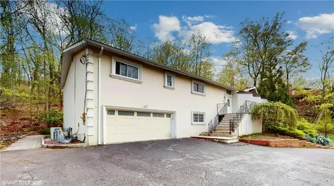 828 Sherry Drive Valley Cottage NY 10989