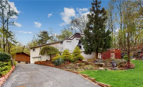 828 Sherry Drive Valley Cottage NY 10989