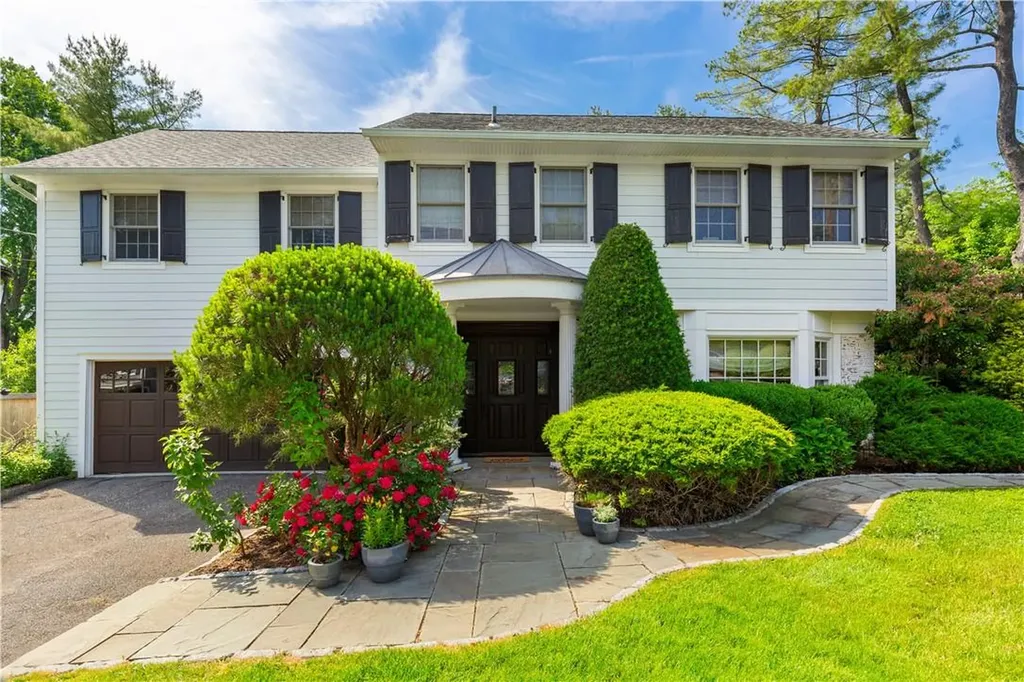 9 Boxwood Place Rye Brook NY 10573