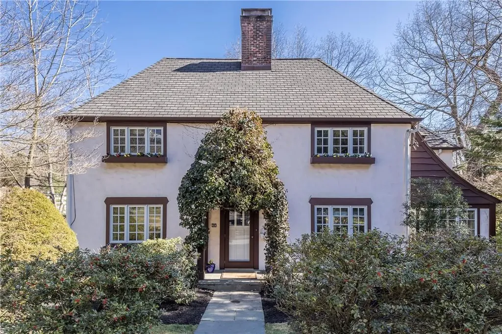64 Park Avenue Bronxville NY 10708