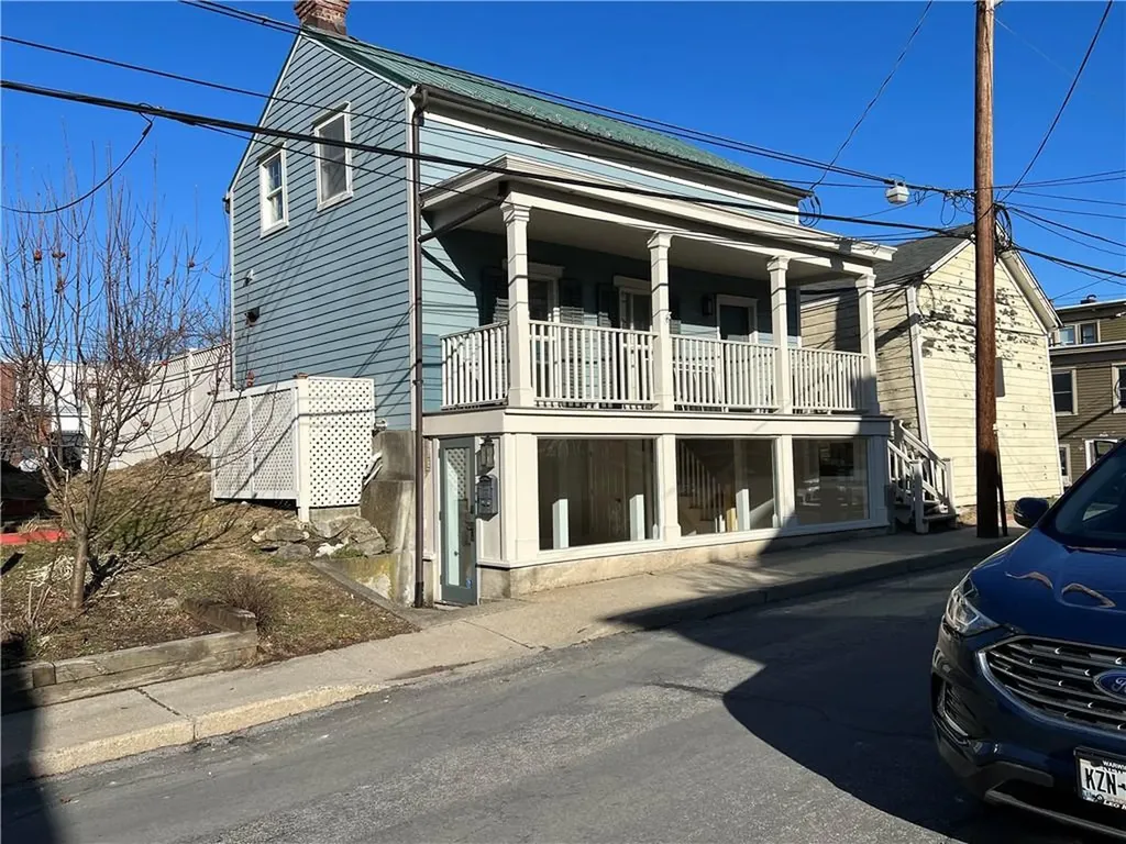 16 Mcewen Street Warwick NY 10990