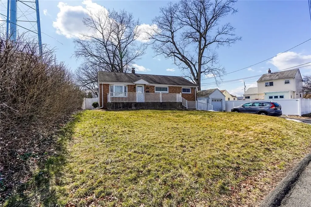 51 Major Andre Drive Stony Point NY 10980