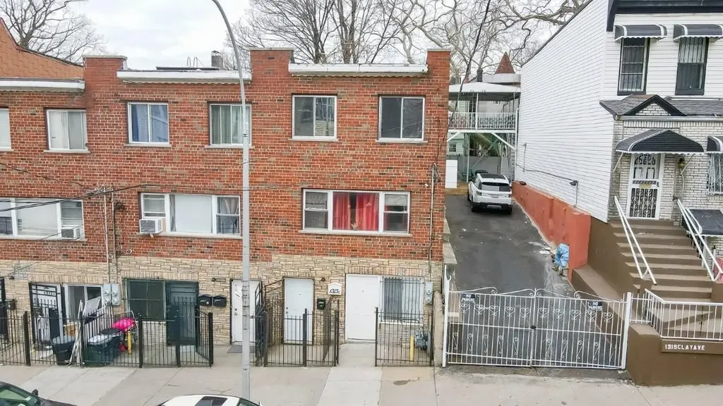 1313b Clay Avenue Bronx NY 10456