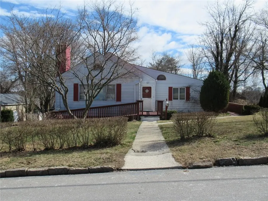 12 Downing Drive E White Plains NY 10607