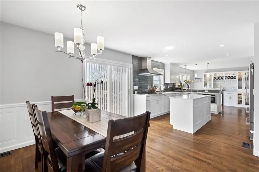 49 Greenvale Circle White Plains NY 10607