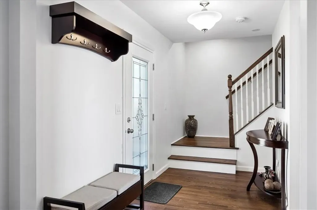 49 Greenvale Circle White Plains NY 10607