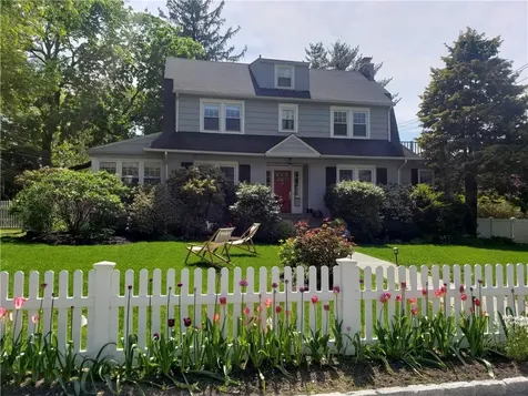 4 Carleon Avenue Larchmont NY 10538