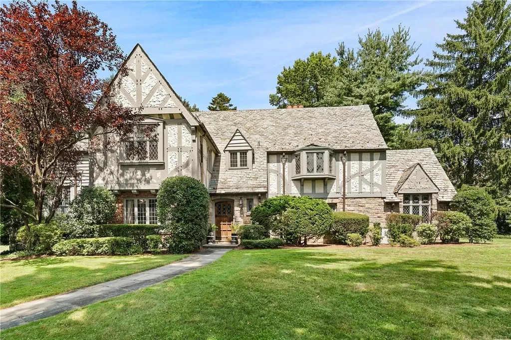 7 Hilltop Road Bronxville NY 10708