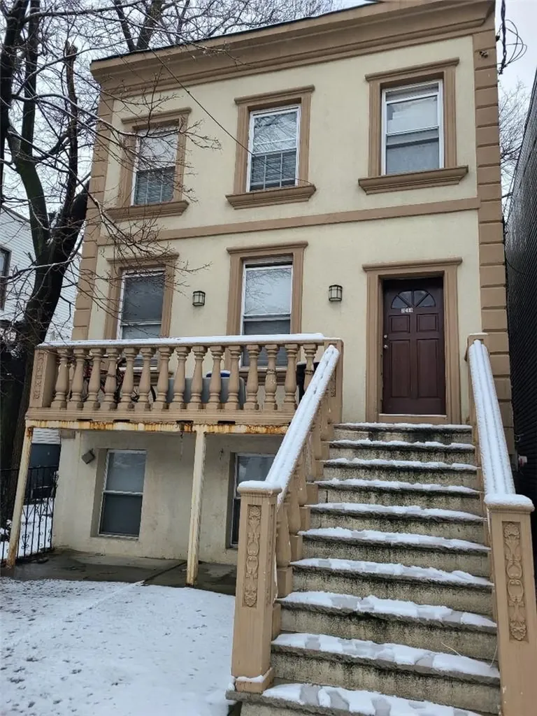 2060 Bathgate Avenue Bronx NY 10457