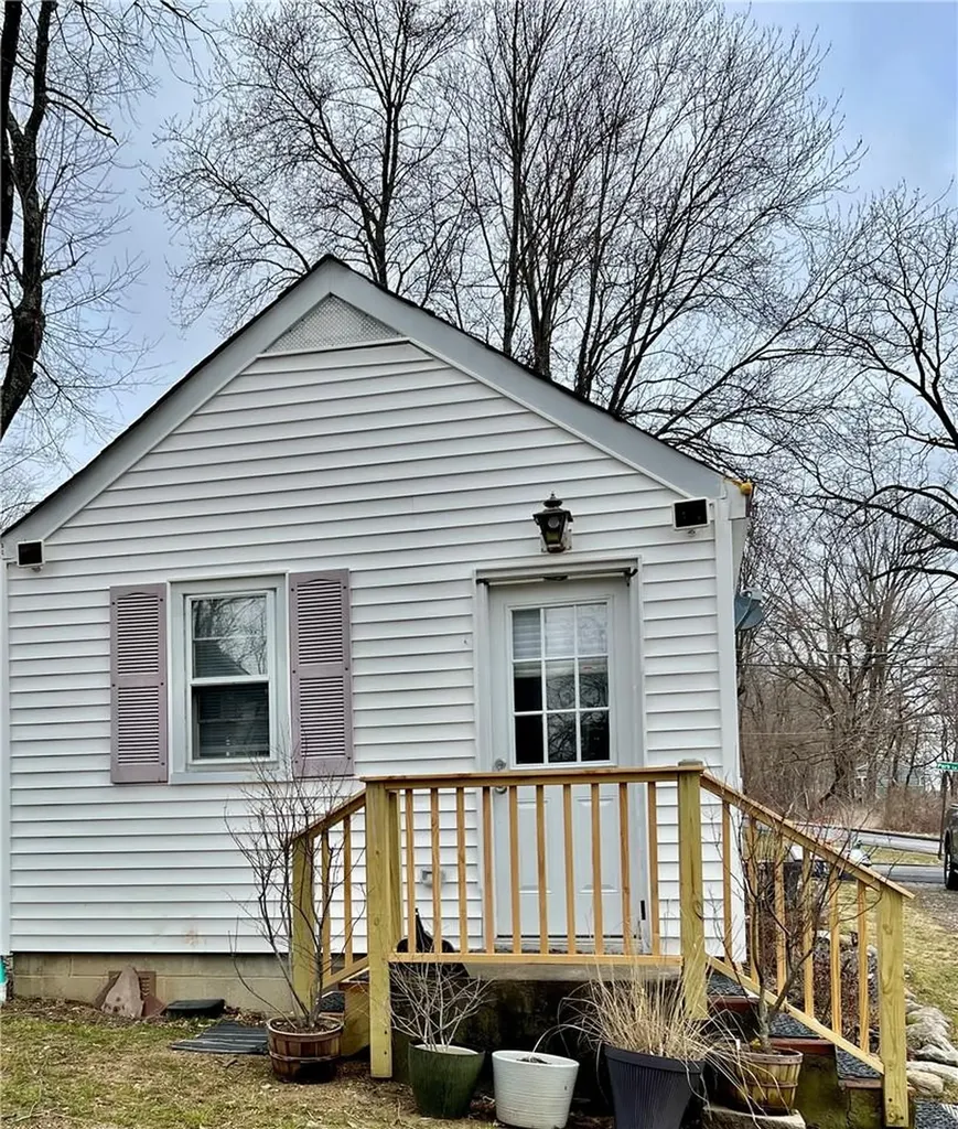 70 Lakeside Road Mahopac NY 10541