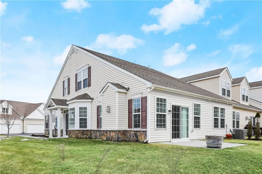 10 Atkins Court Carmel NY 10512