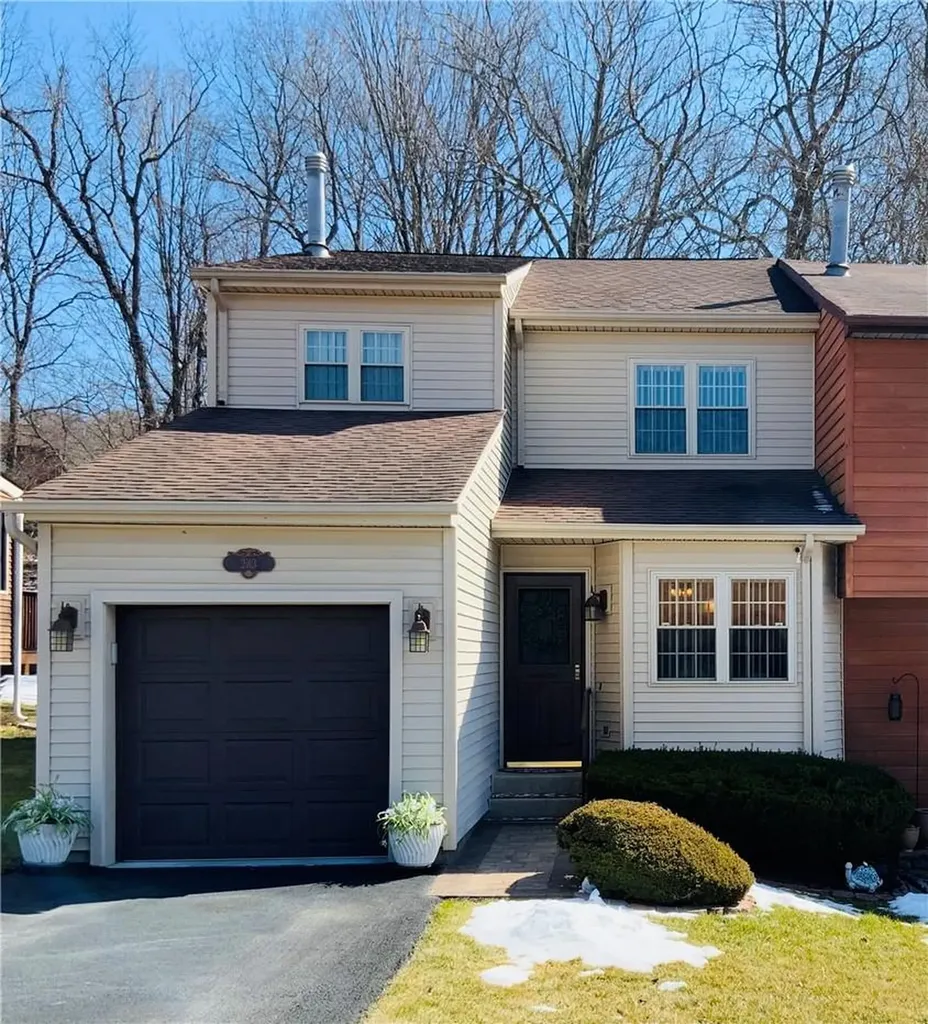233 Sterling Place Highland NY 12528