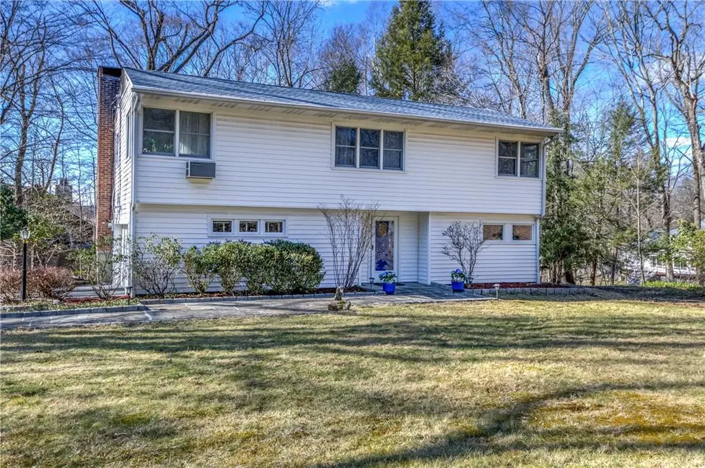 4 Laurel Lane Pleasantville NY 10570