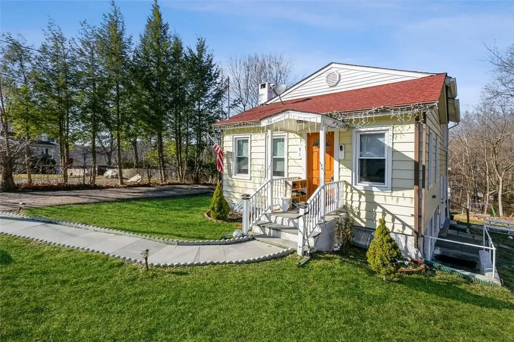31 Hollowbrook Court N Cortlandt Manor NY 10567