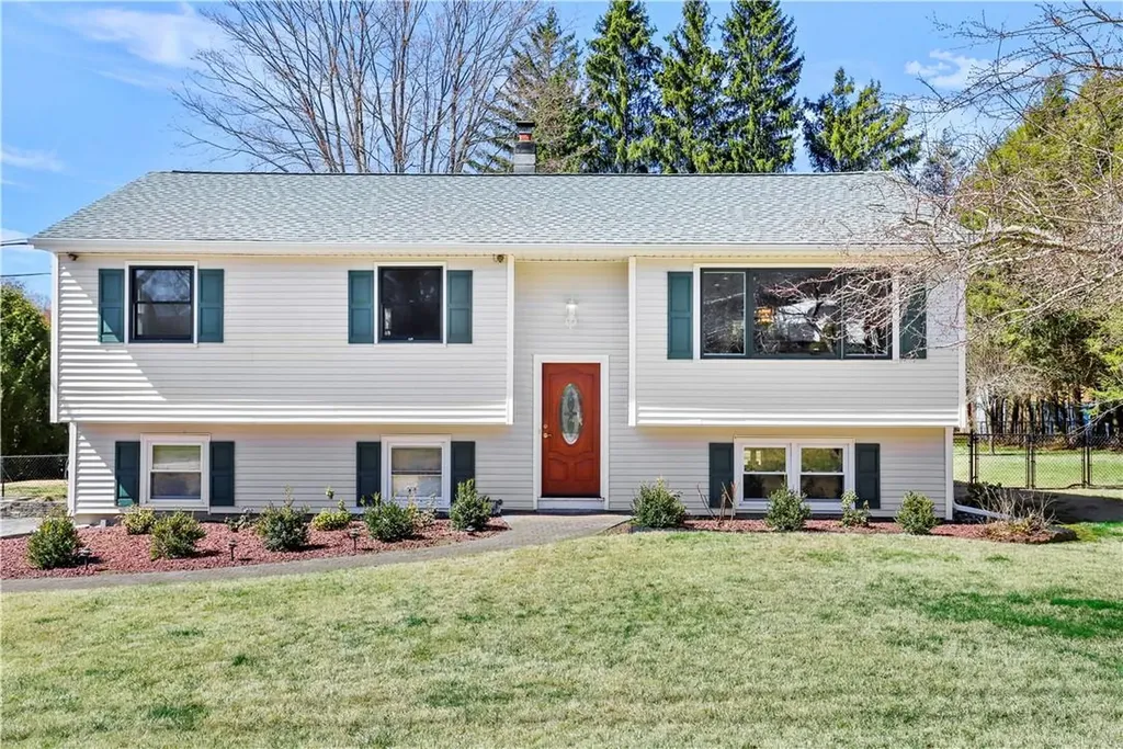 7 Robin Drive Carmel NY 10512