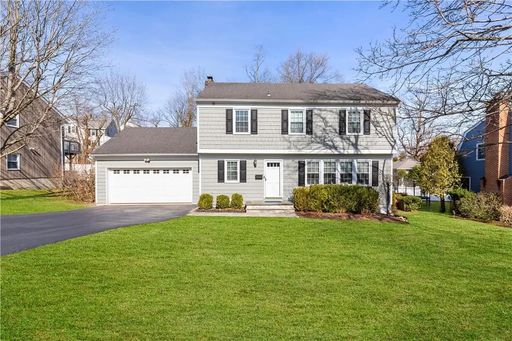 3 Beaver Landing Harrison NY 10528