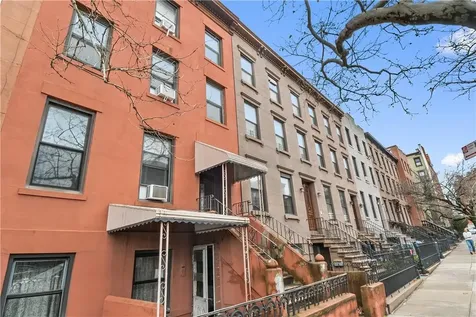 81 Woodhull Street Brooklyn NY 11231