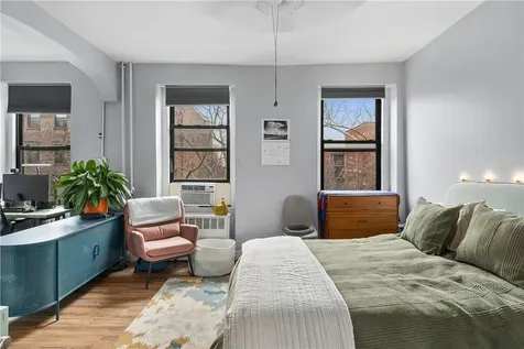 81 Woodhull Street Brooklyn NY 11231