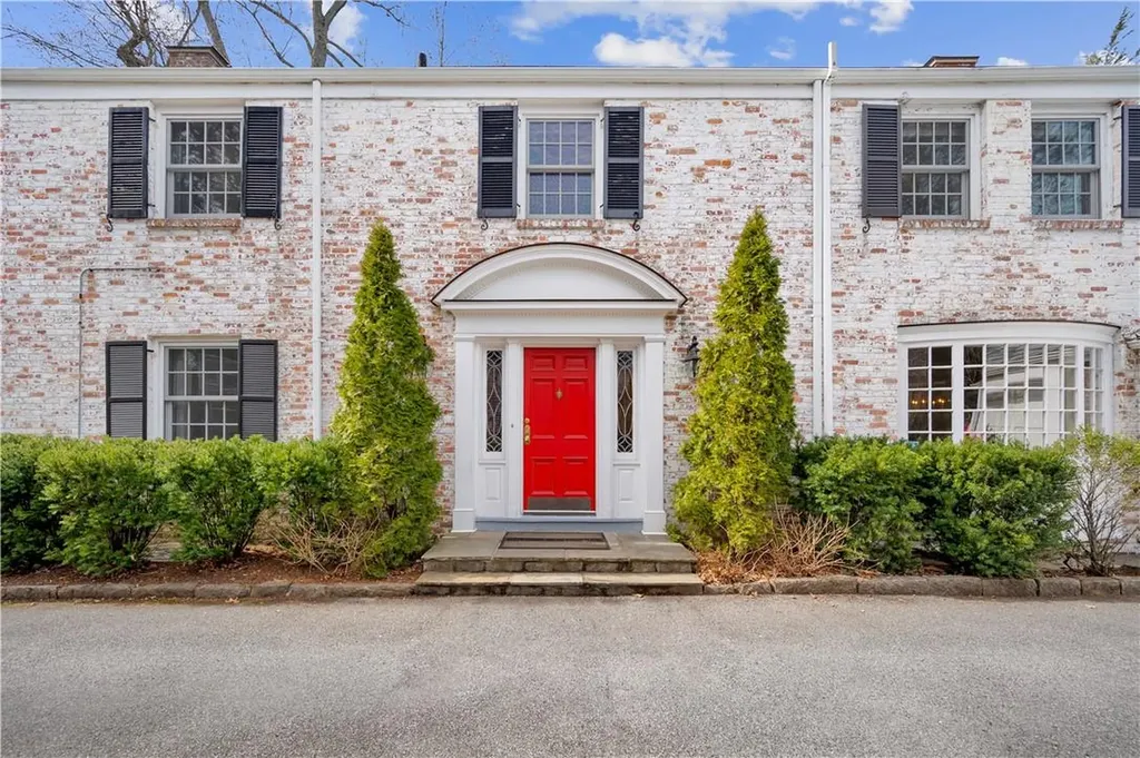 35 Woodland Avenue Bronxville NY 10708