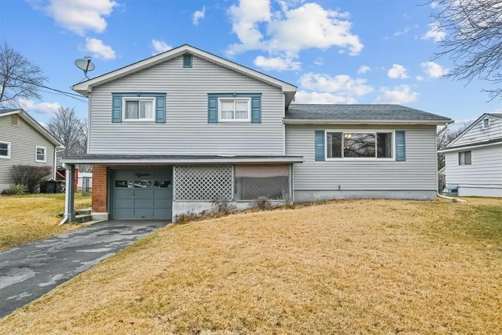 18 Allerton Avenue Middletown NY 10940