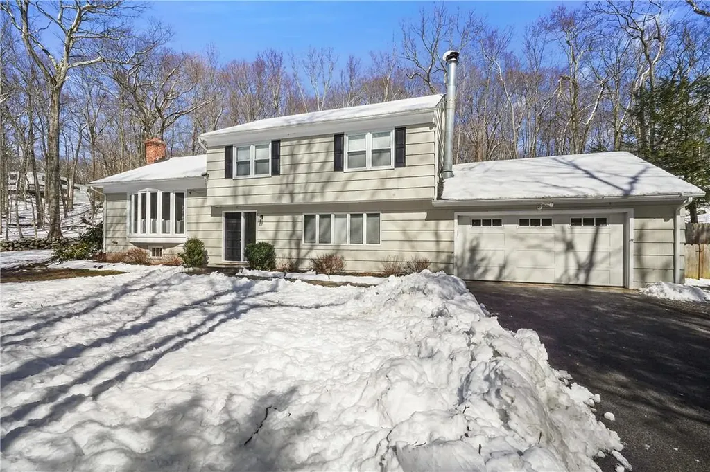 4 Fox Ridge Court Armonk NY 10504